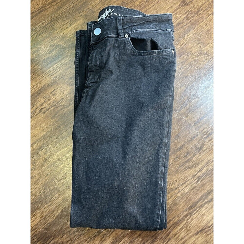Wrangler Women's Boot Cut Jeans in Washed Black